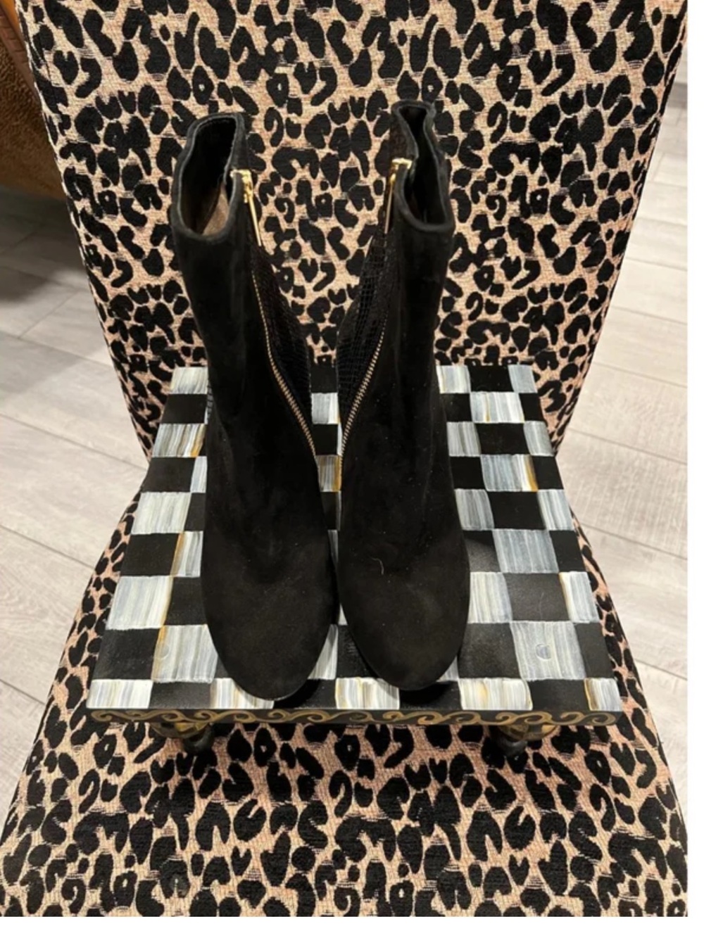Michael Kors Black Suede Women's Ankle Boots - Zip Closure (size 5.5)